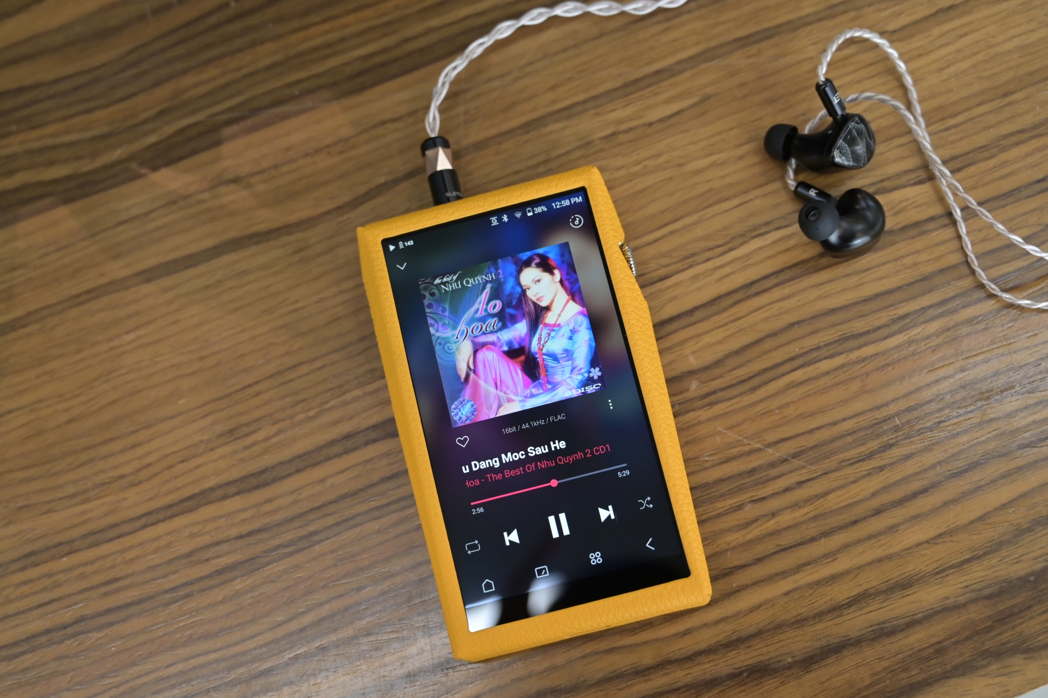 tinhte-astell&kern-A&ultima-SP3000T-Noble-onyx (11).JPG